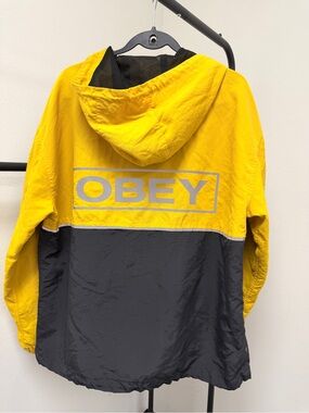 Obey Yellow Black Colorblock Hooded Windbreaker Anorak Jacket Size Large